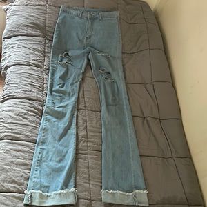 Size medium . Worn once … color BLUE